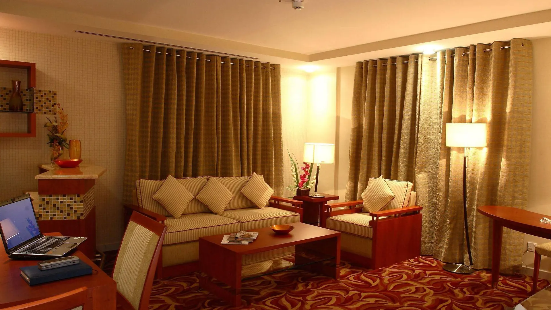 Grand Central Hotel Dubai